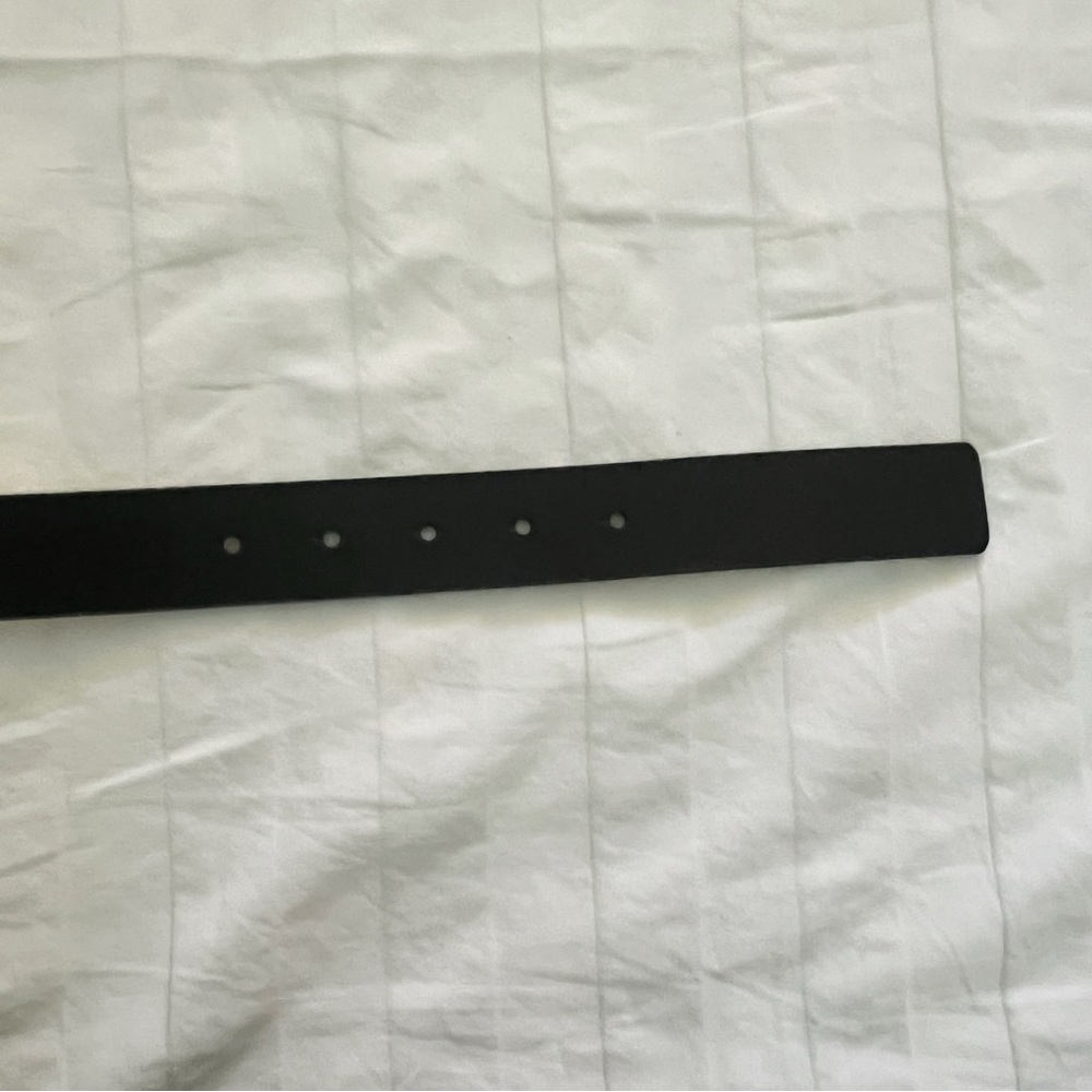 MK Black & Gold Leather Belt - Picture 5 of 5